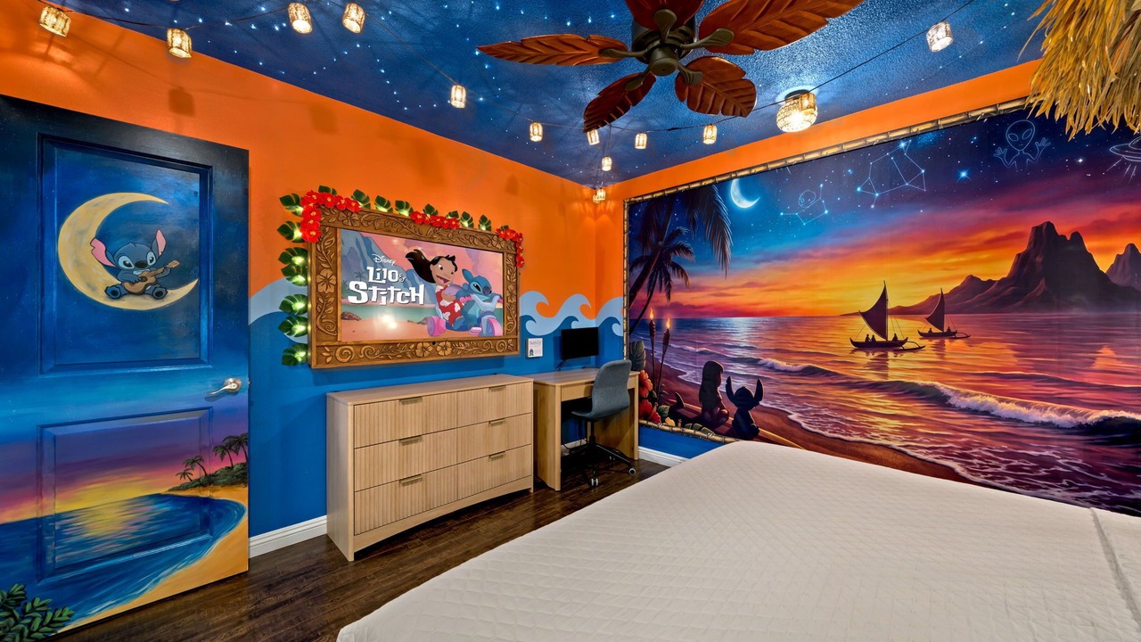 Photo of Bedroom in Anaheim Resort