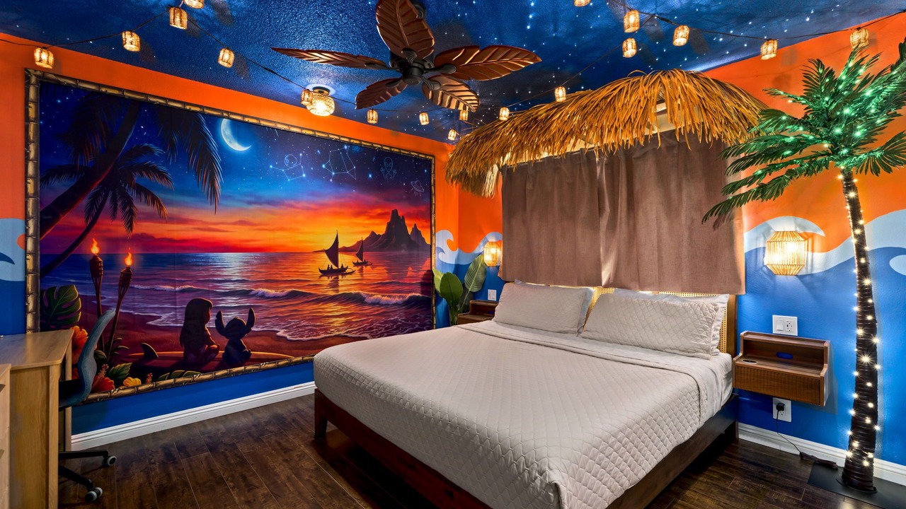 Photo of Bedroom in Anaheim Resort