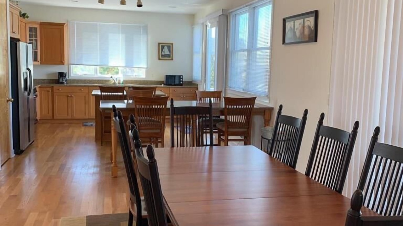 Photo of Others in Loveladies