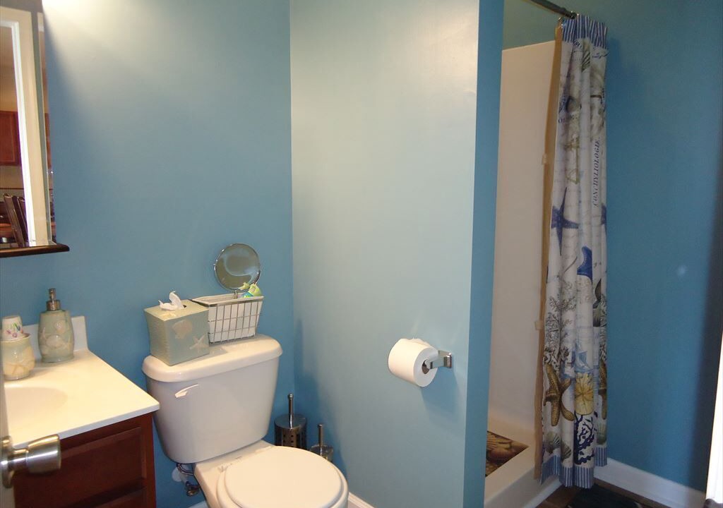 Photo of Bathroom in Beach Haven Terrace