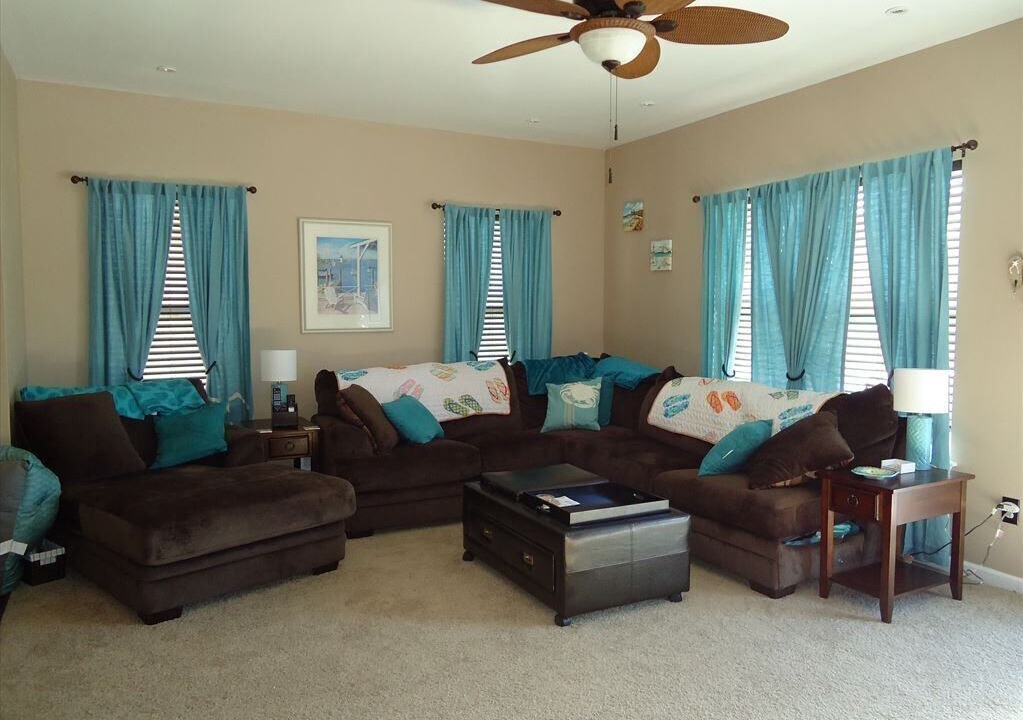 Photo of Livingroom in Beach Haven Terrace