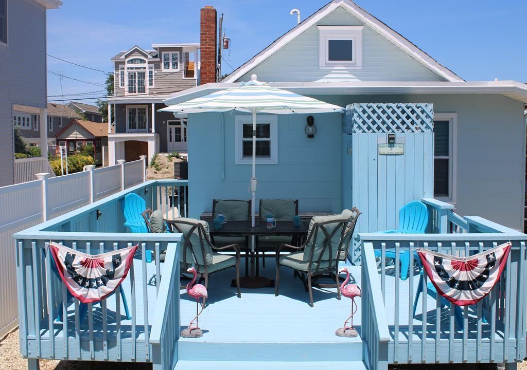 Photo of Others in Ship Bottom