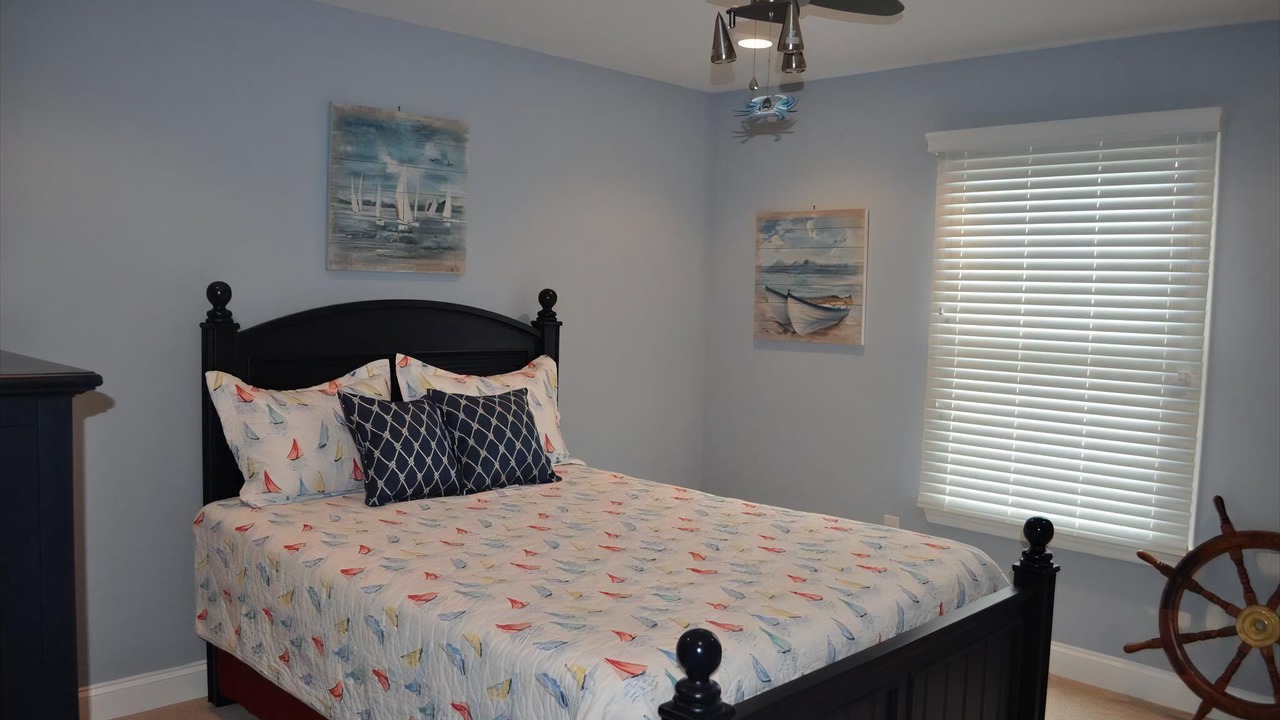 Photo of Others in Loveladies