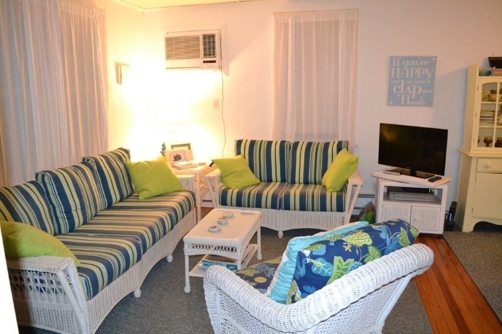 Photo of Livingroom in Beach Haven
