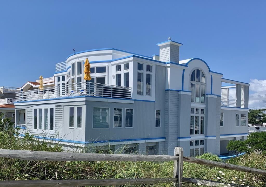 Photo of Others in Surf City