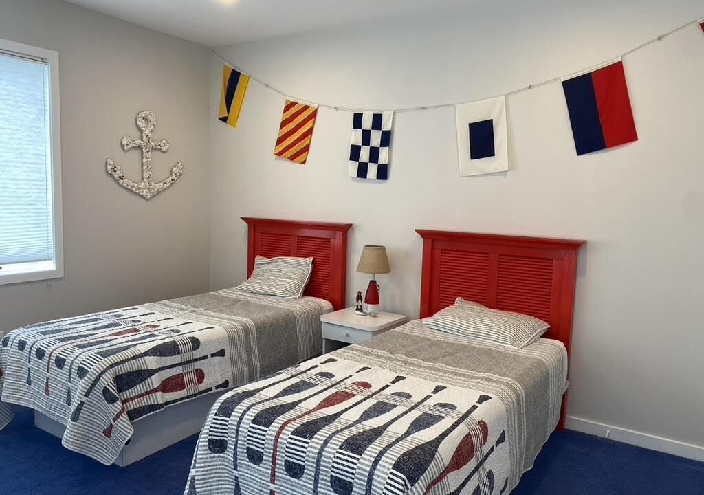 Photo of Others in Surf City