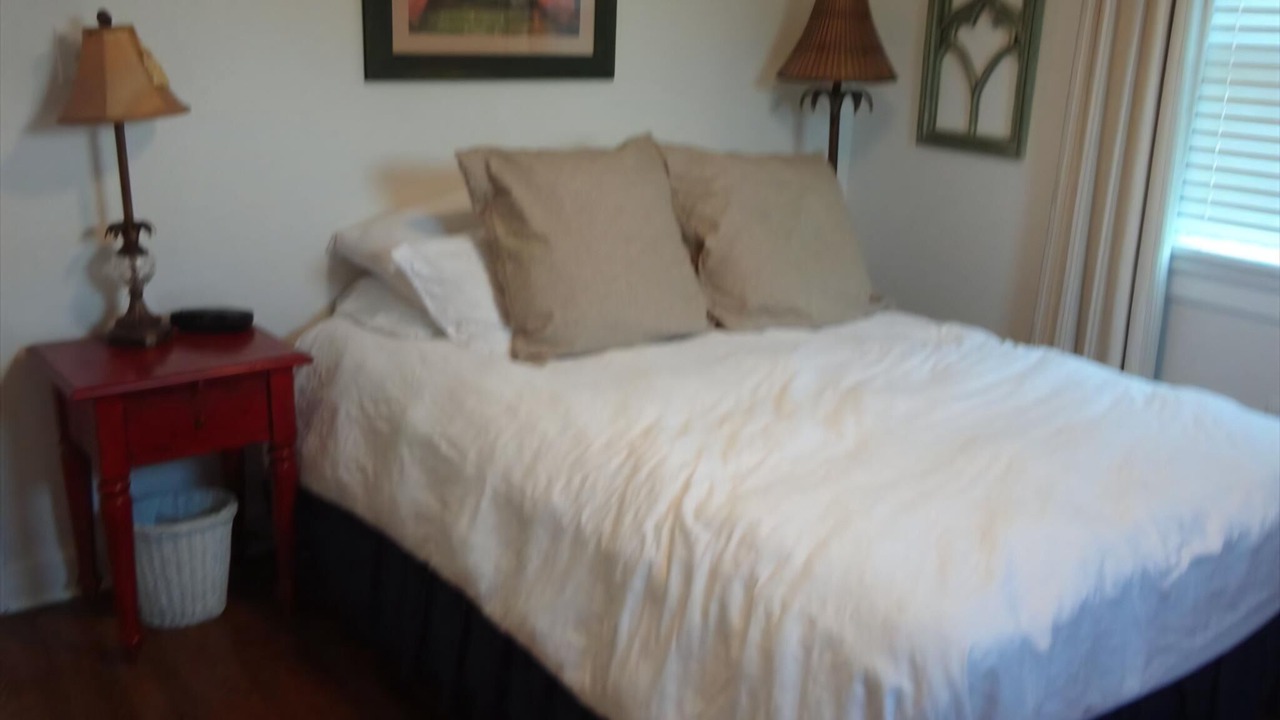 Photo of Others in Loveladies