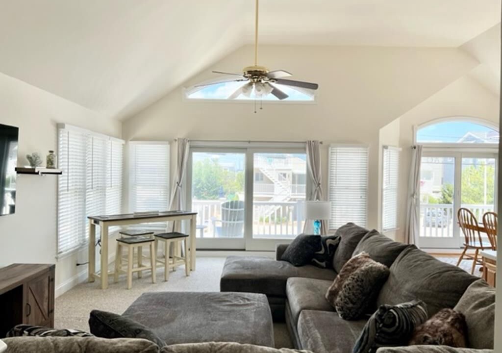 Photo of Livingroom in Beach Haven Gardens