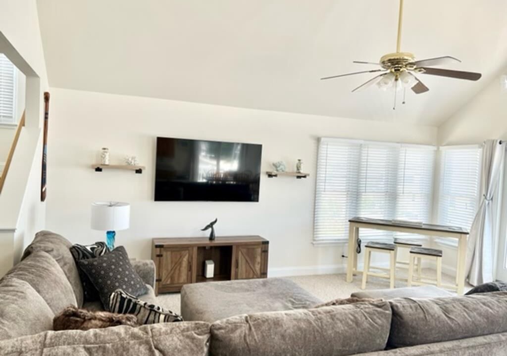 Photo of Livingroom in Beach Haven Gardens