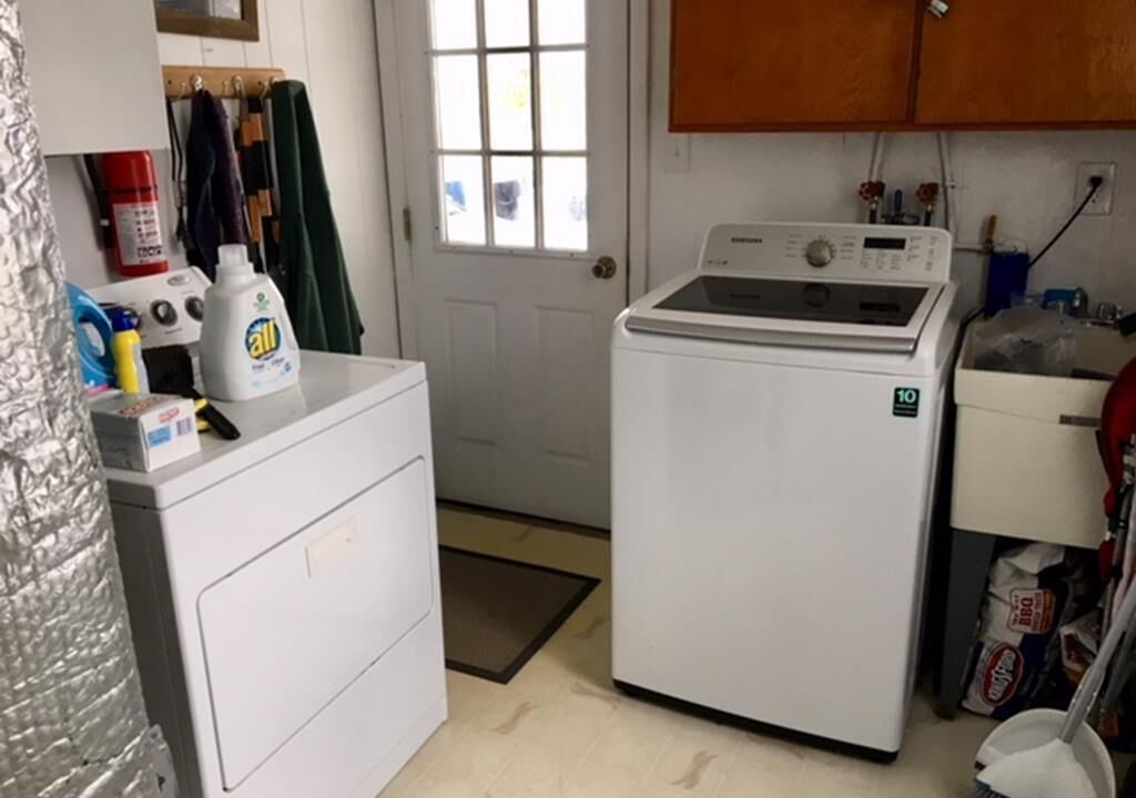 Photo of Others in Ship Bottom