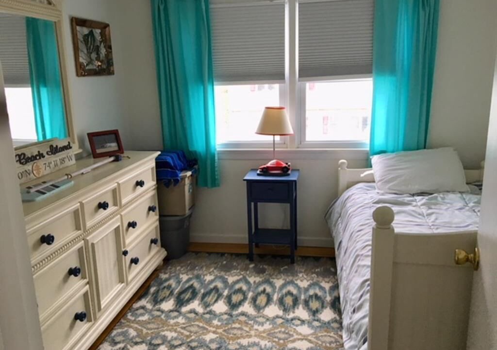 Photo of Others in Ship Bottom