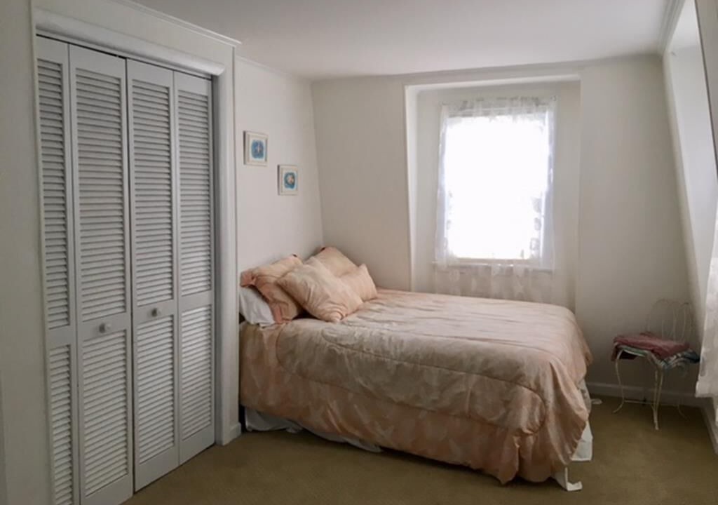 Photo of Others in Ship Bottom