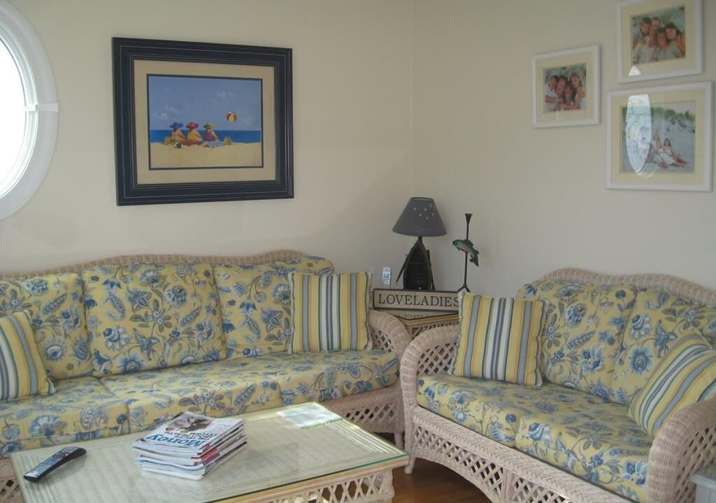 Photo of Others in Loveladies