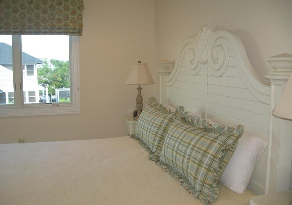 Photo of Others in Loveladies