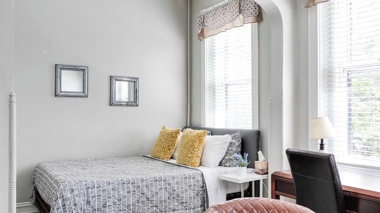 Photo of Bedroom in Fan District