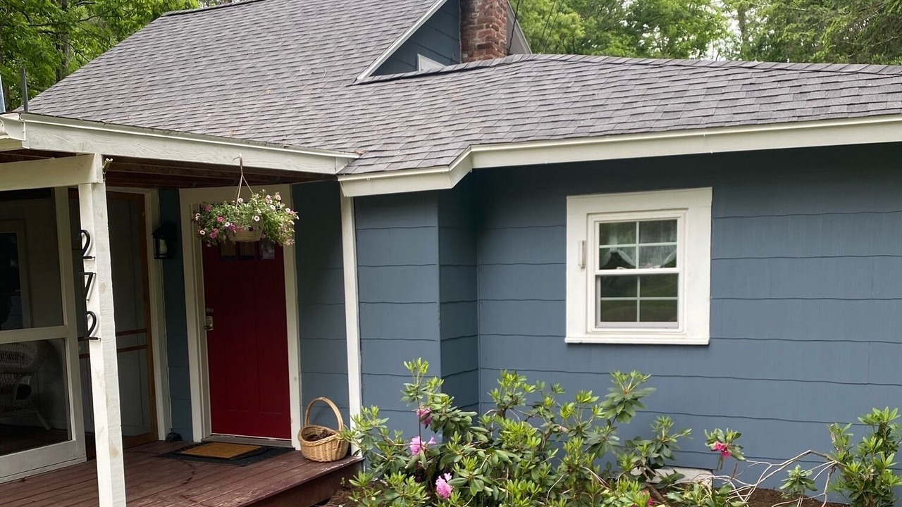 Photo of Outdoor in Ashley Falls