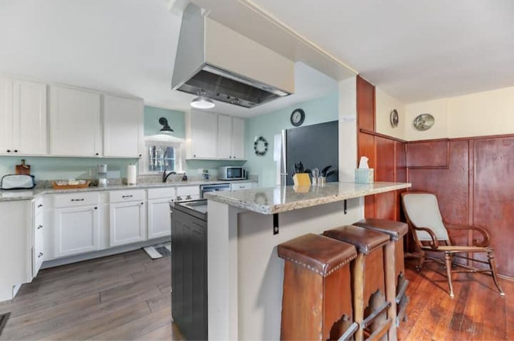 Photo of Kitchen in Ashley Falls