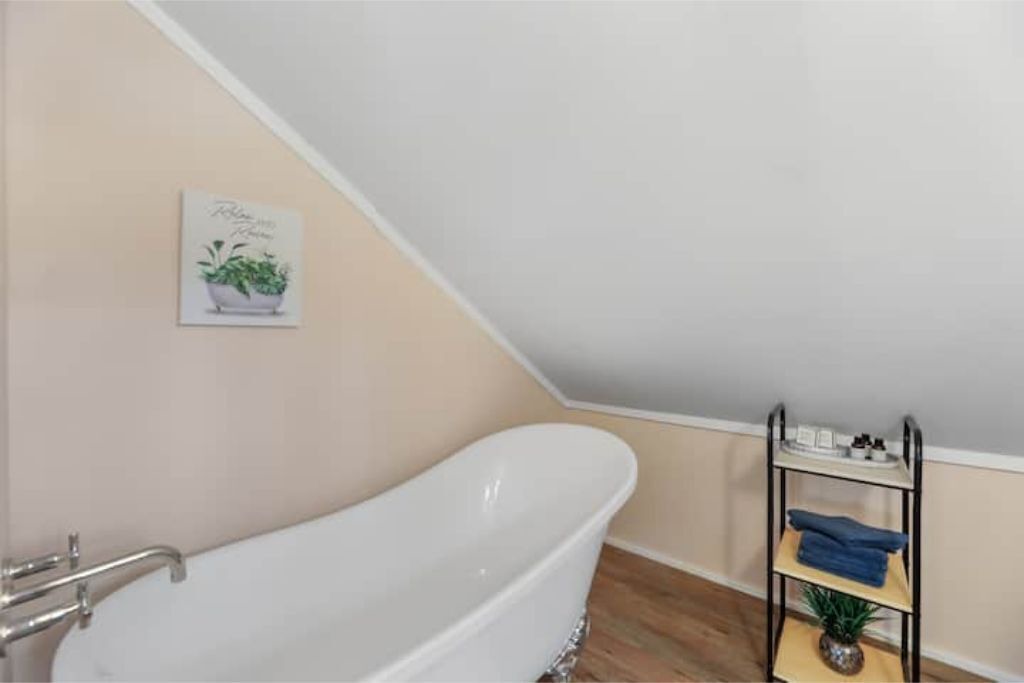 Photo of Bathroom in Ashley Falls