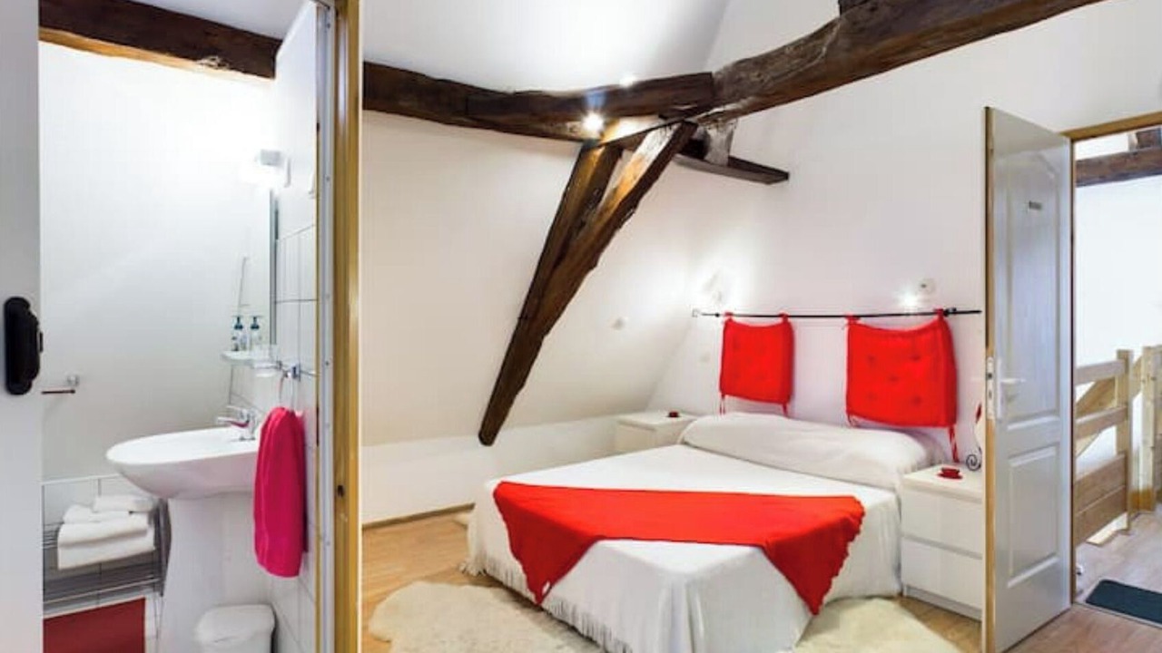 Photo of Bedroom in Bourniquel