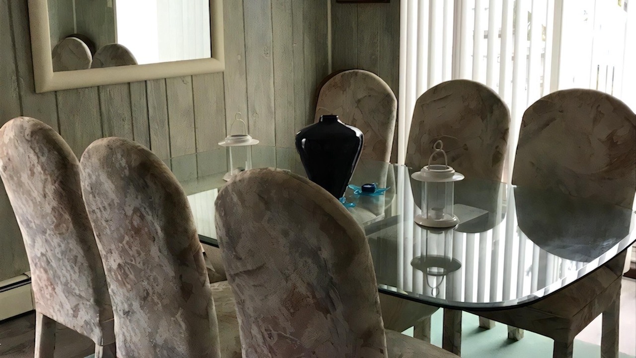 Photo of Others in Loveladies