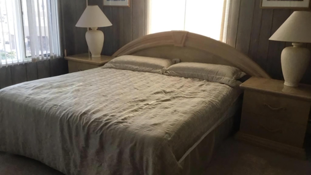 Photo of Others in Loveladies