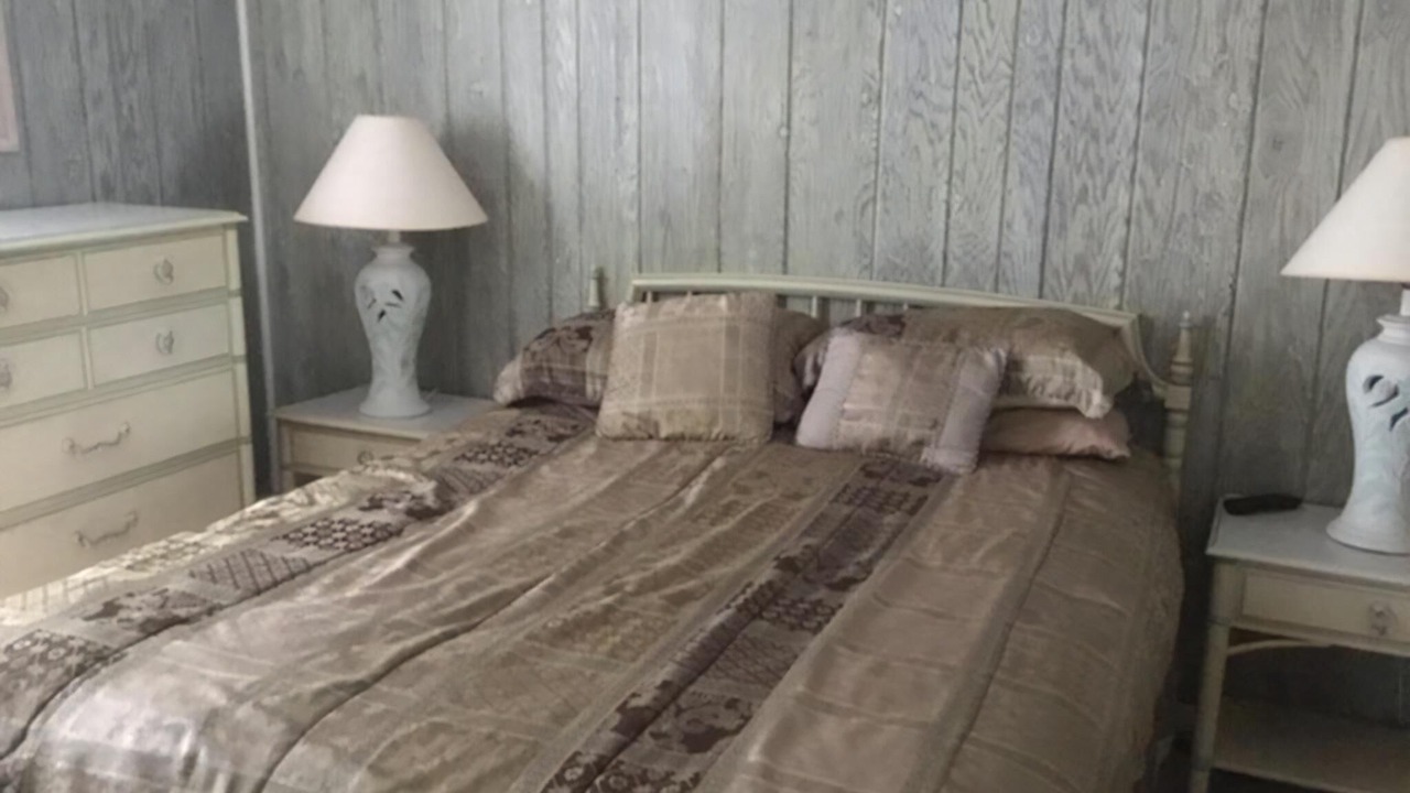 Photo of Others in Loveladies