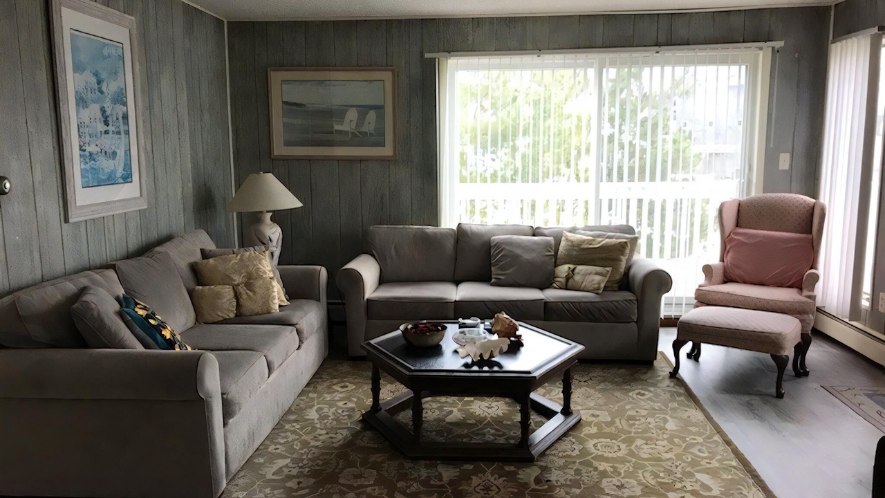 Photo of Others in Loveladies