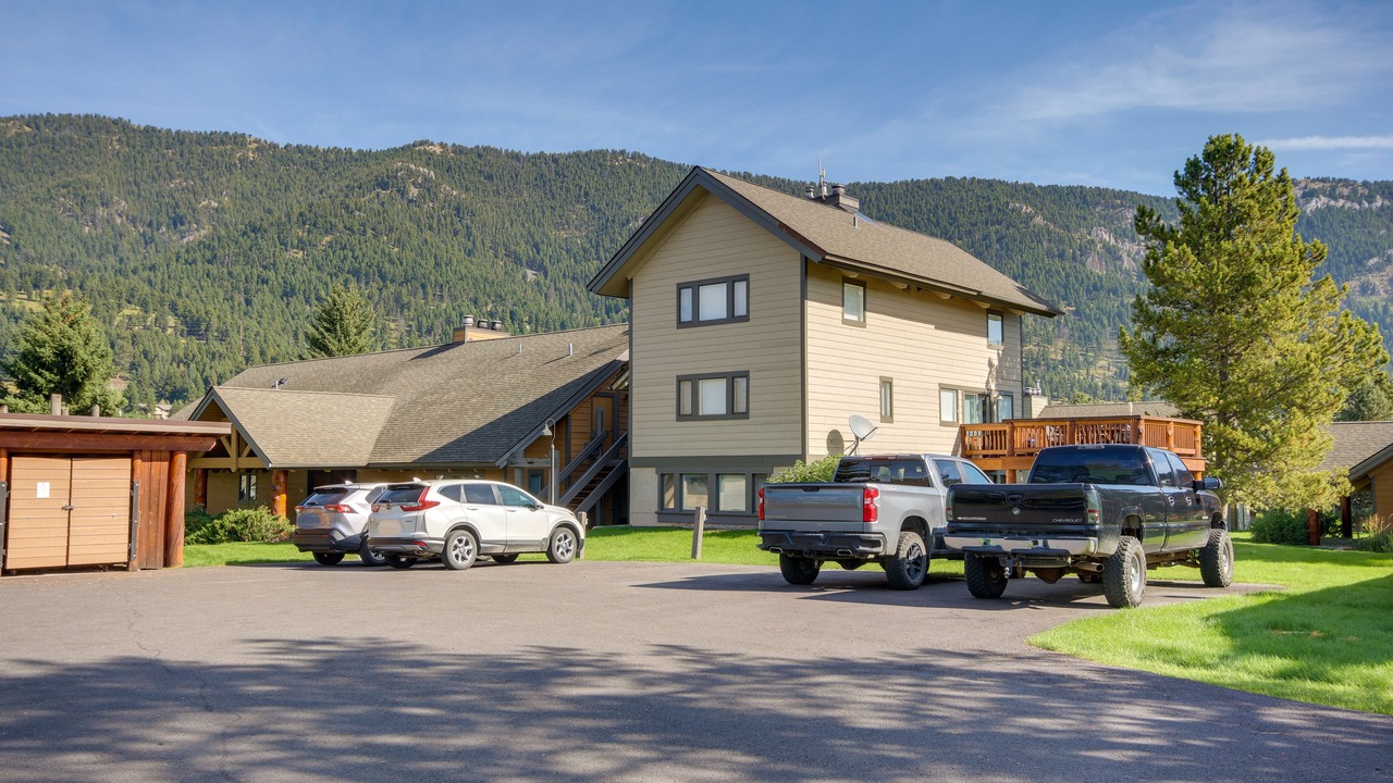 Photo of Others in Big Sky Meadow Village