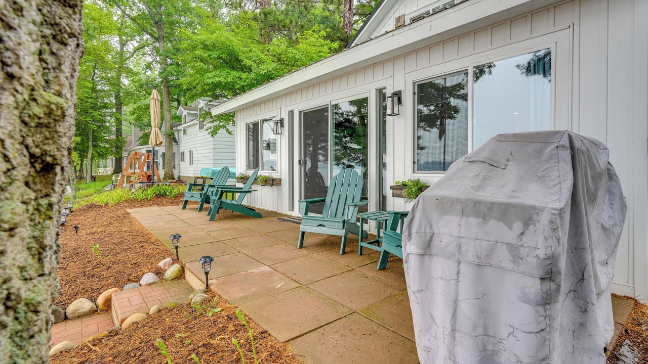 Photo of Patio Balcony in Long Lake