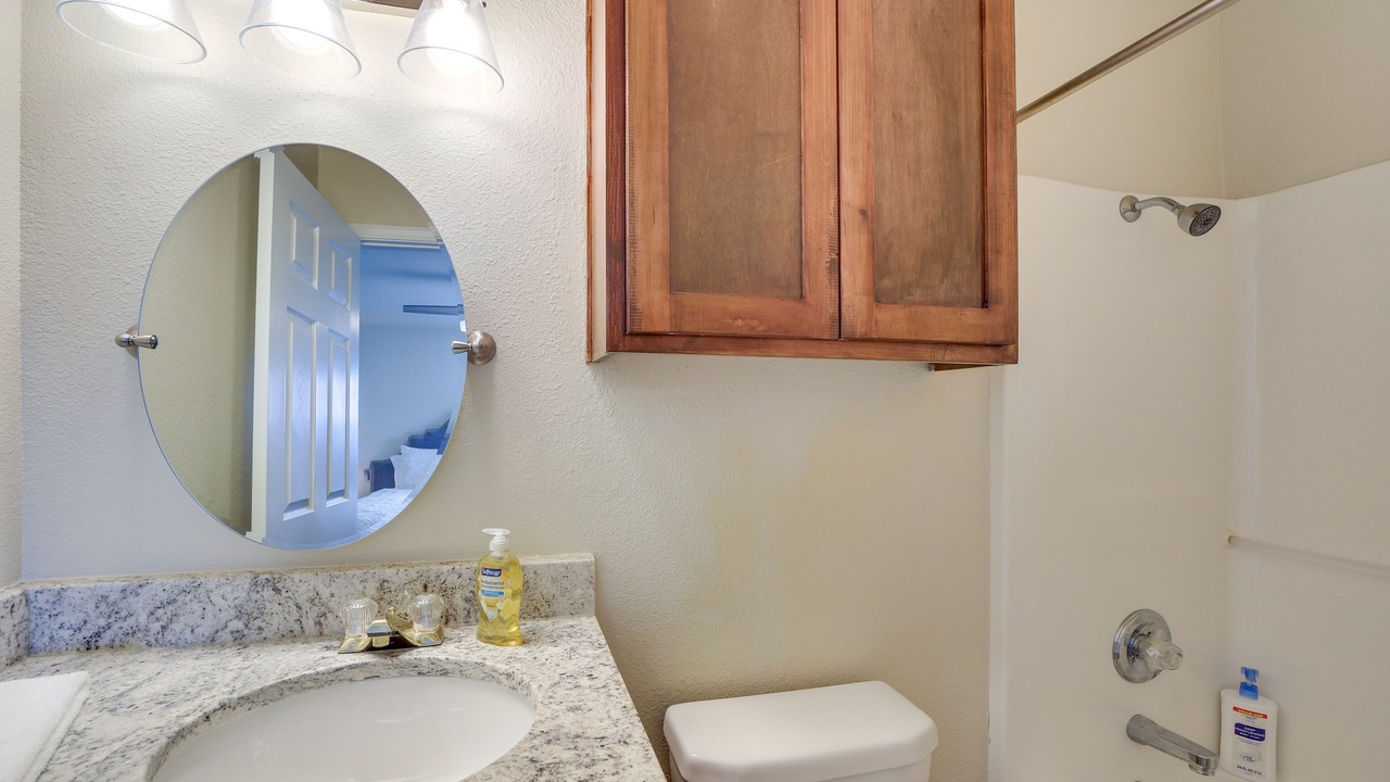 Photo of Bathroom in Vian