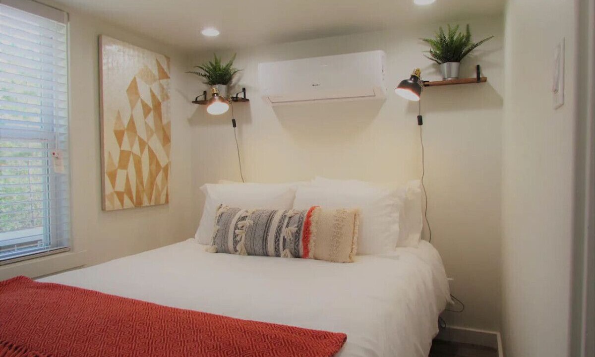 Photo of Bedroom in Warren