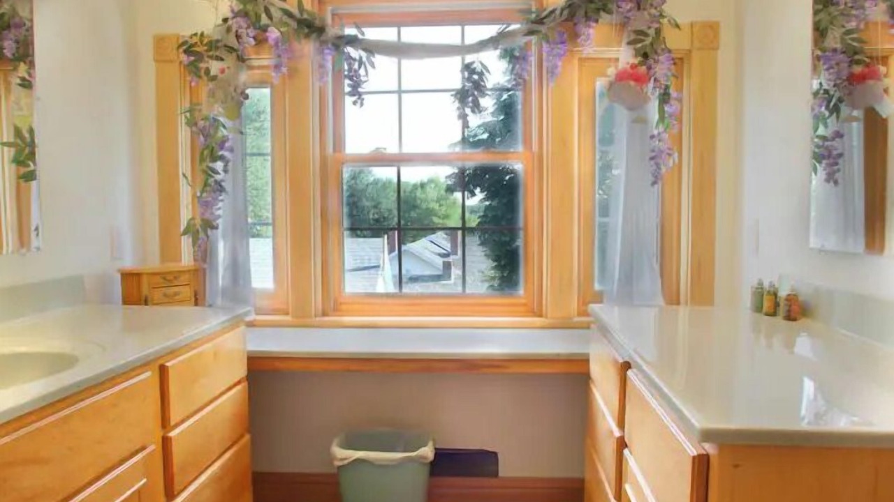 Photo of Bathroom in McCook