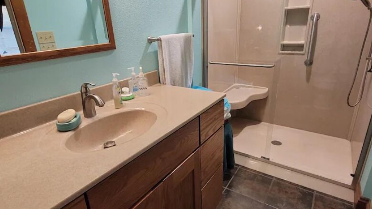 Photo of Bathroom in McCook