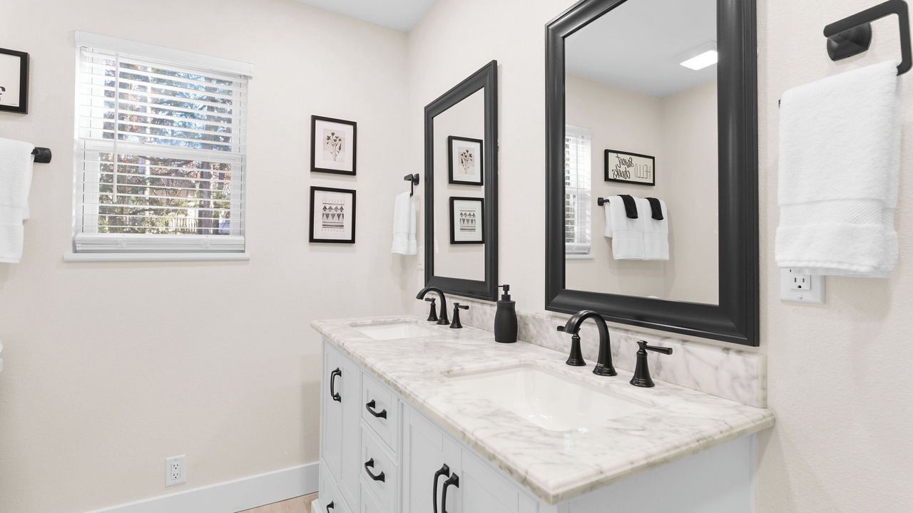 Photo of Bathroom in Branson