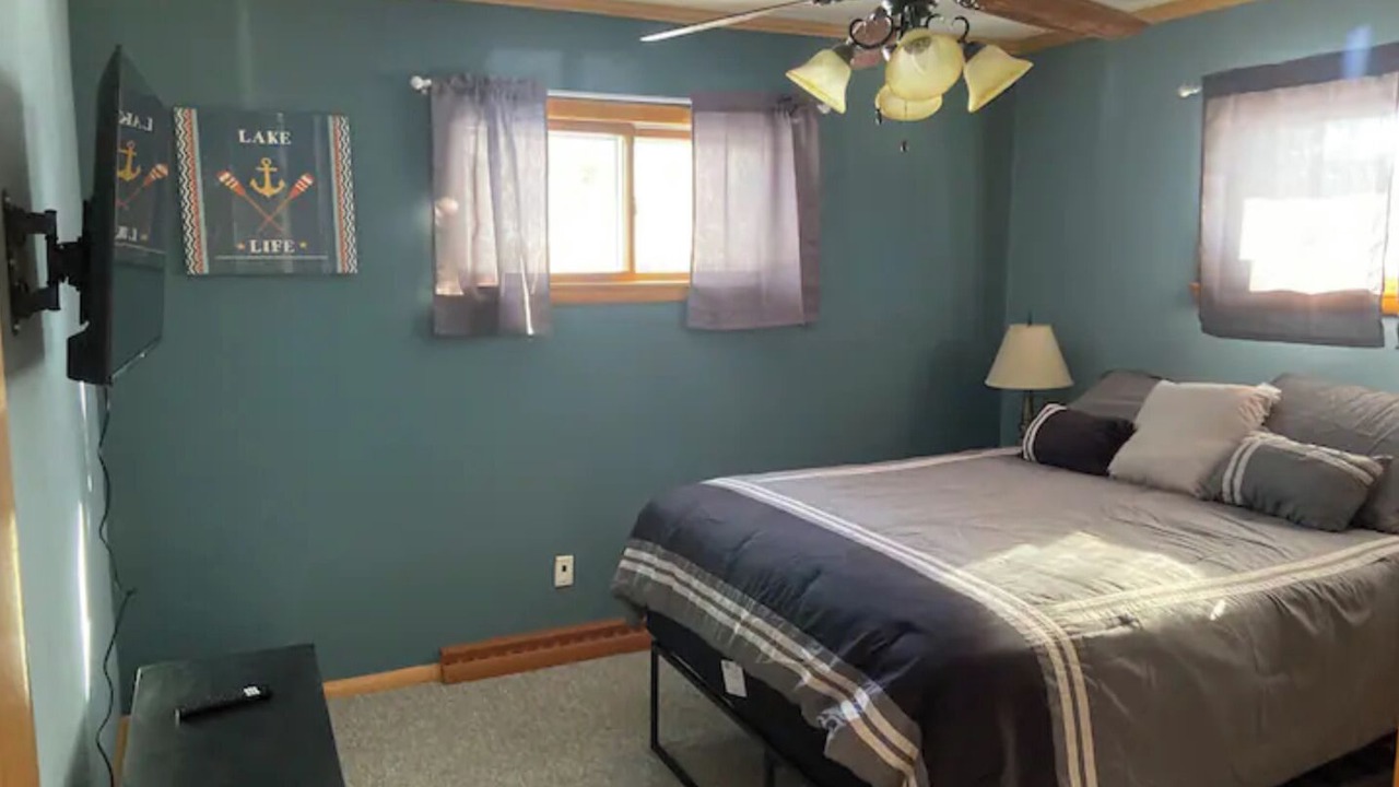 Photo of Bedroom in Brainerd