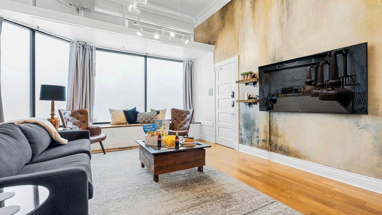 Photo of Livingroom in Shelby Park