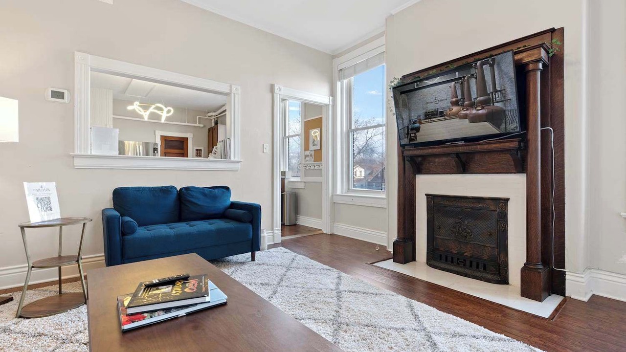 Photo of Livingroom in Shelby Park