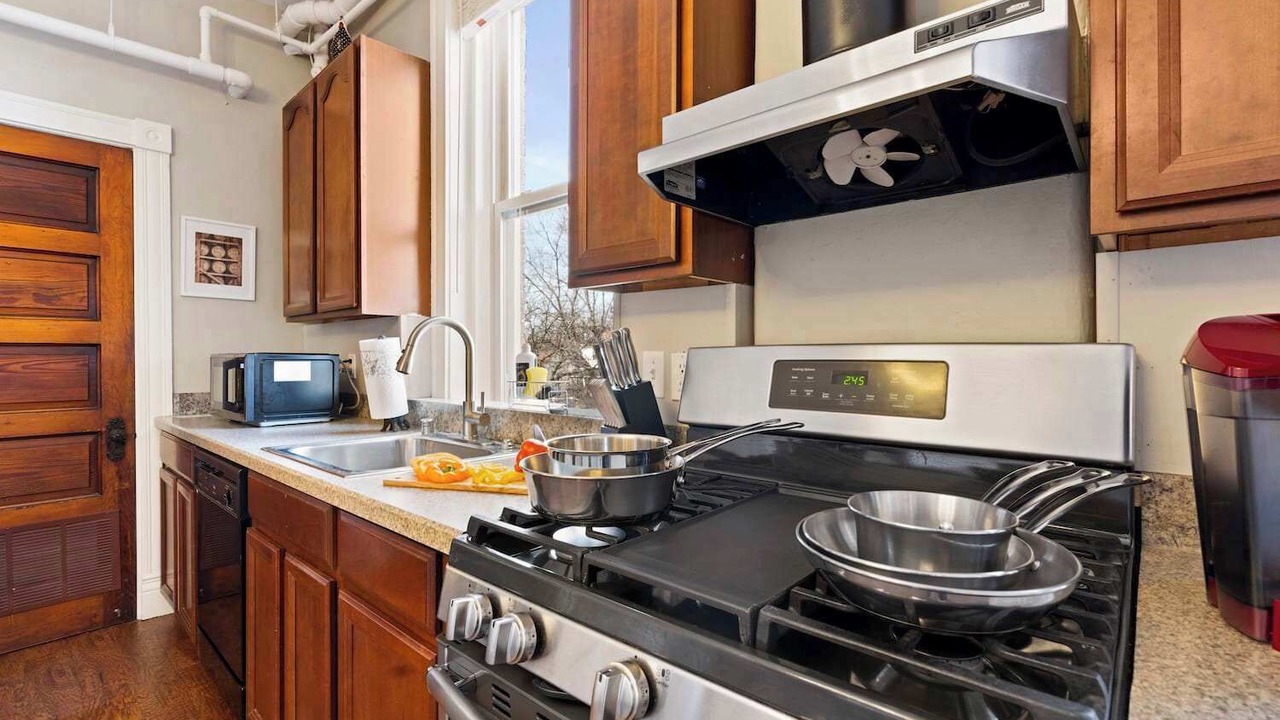 Photo of Kitchen in Shelby Park
