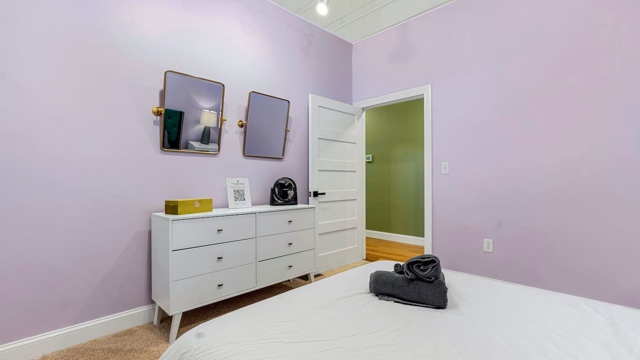 Photo of Bedroom in Shelby Park