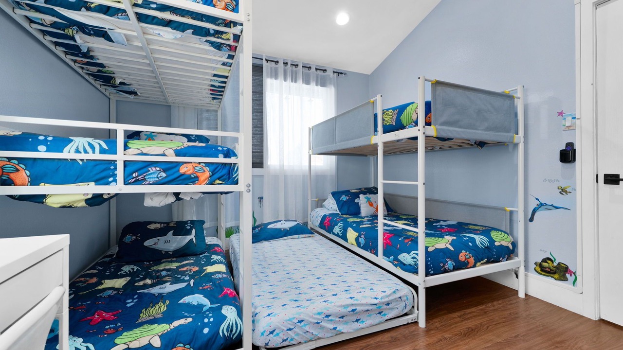 Photo of Bedroom in Anaheim Resort