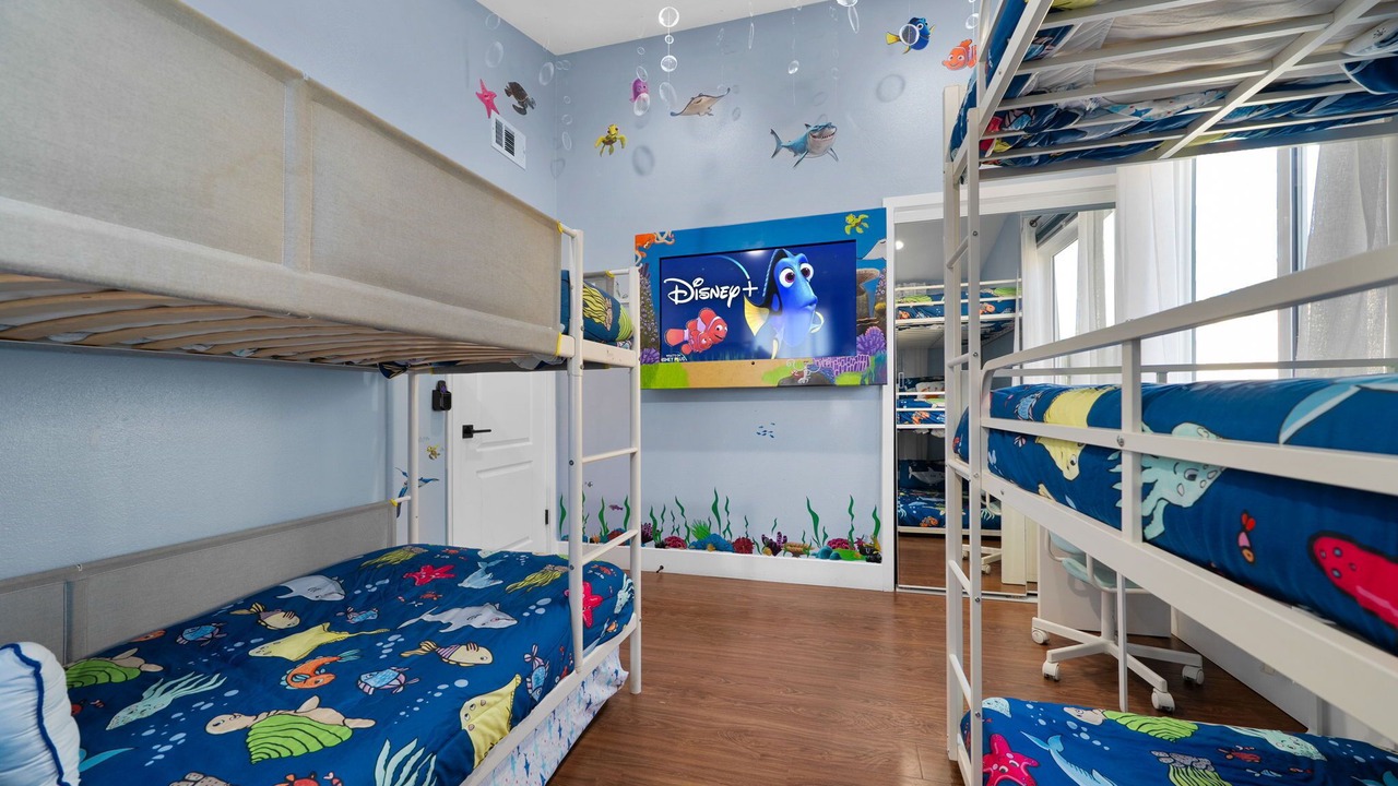 Photo of Bedroom in Anaheim Resort