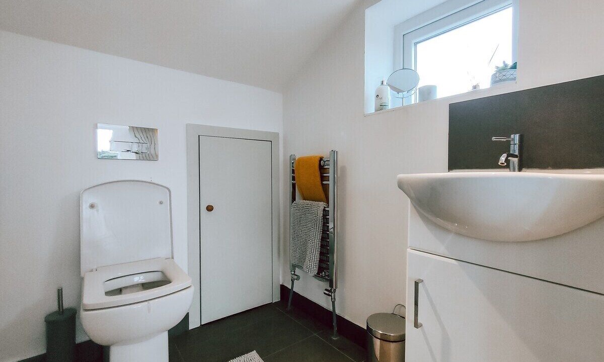 Photo of Bathroom in Ham