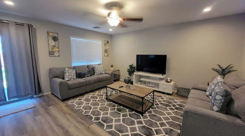 Photo of Livingroom in Sun City