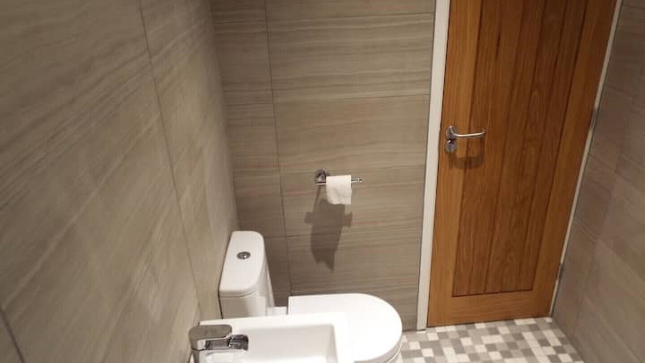 Photo of Bathroom in Pontneddfechan