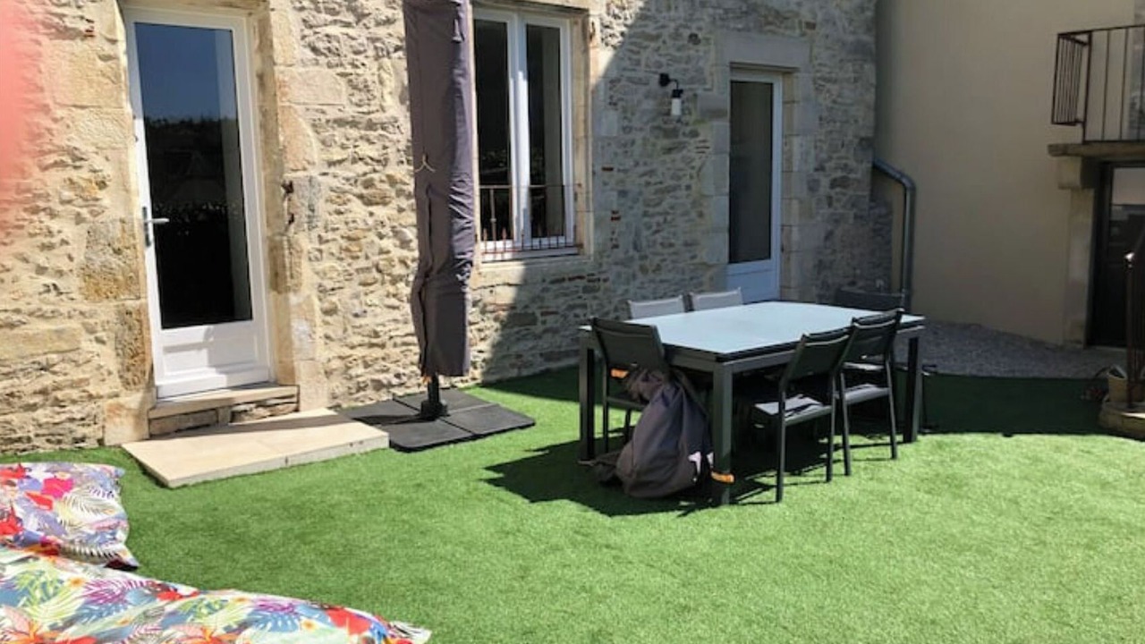 Photo of Outdoor in Martel