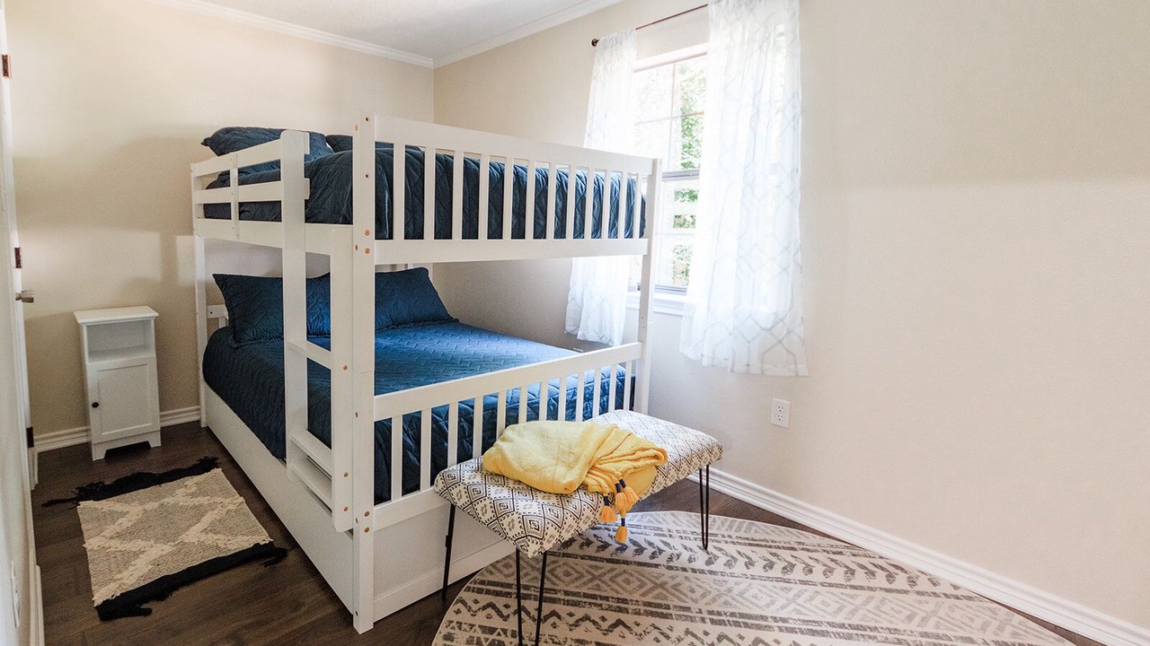 Photo of Bedroom in Zavalla