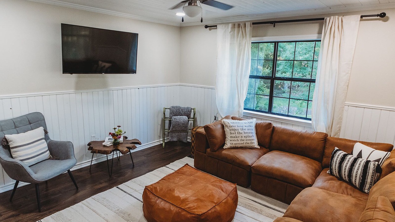 Photo of Livingroom in Zavalla