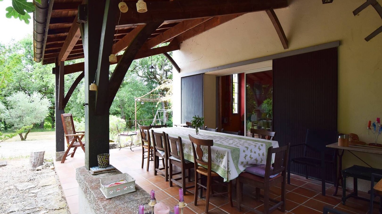 Photo of Outdoor in Castella