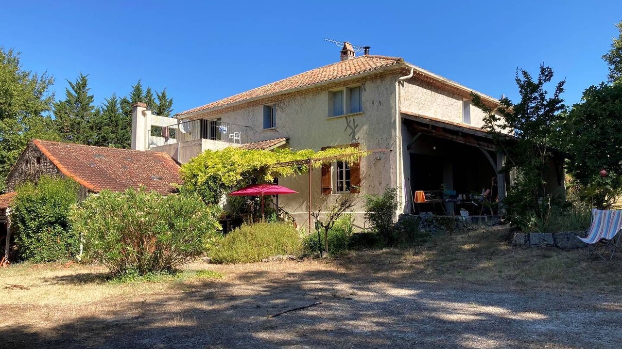 Photo of Outdoor in Castella