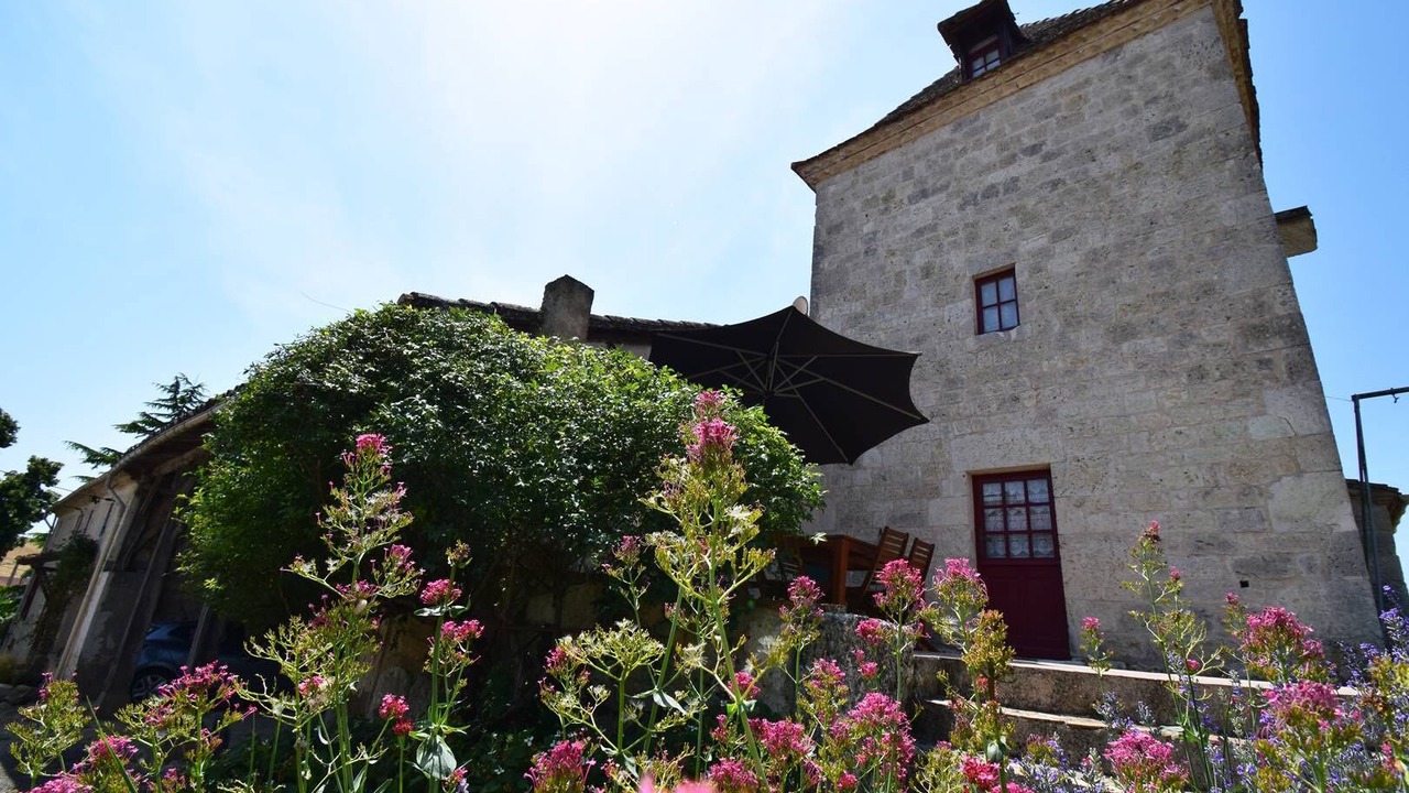 Photo of Outdoor in Dondas